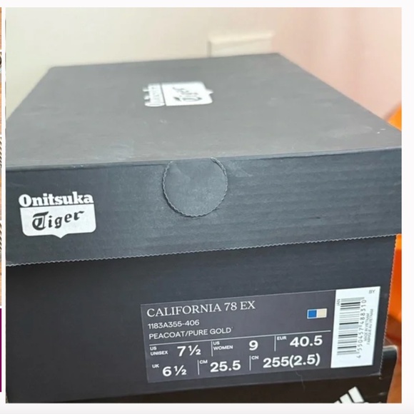 Onitsuka Tiger by Asics California 78 Ex unisex Navy and Gold Sneakers - Picture 5 of 5